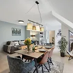 Smooth Living Lechhausen - Free Parking *