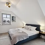 Smooth Living Lechhausen - Free Parking Apartment *