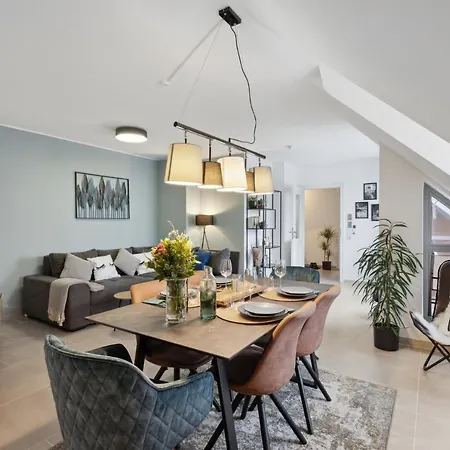 Smooth Living Lechhausen - Free Parking *