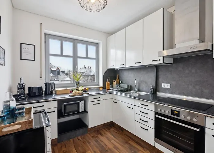 Smooth Living Lechhausen - Free Parking شقة